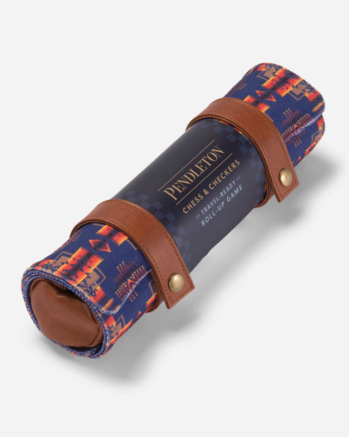 MYSTIC LAKE EXPLORER KEY RING WALLET